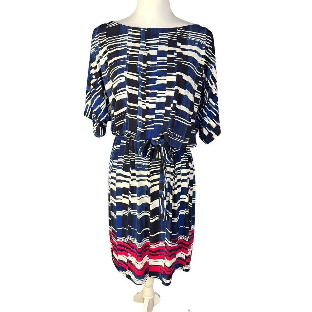 DB established 1962 Geometric Patterned Kimono Sleeve Dress W/waist Tie size M